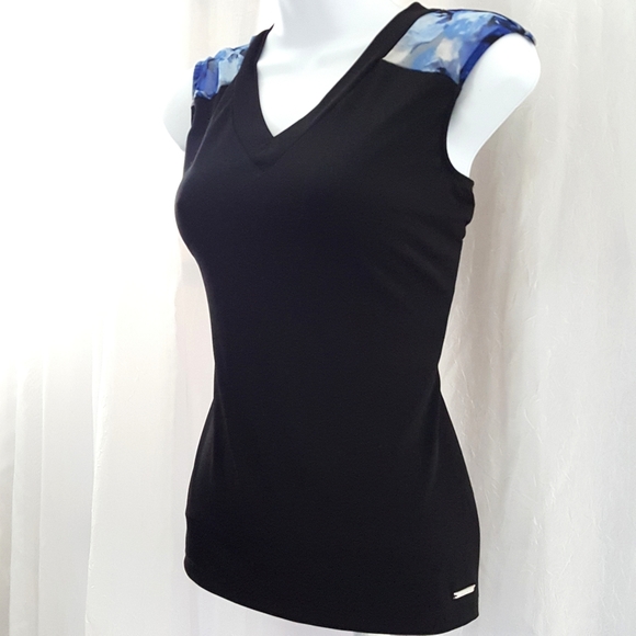 CALVIN KLEIN Sleeveless Floral Mesh Shoulder Top - Picture 2 of 9